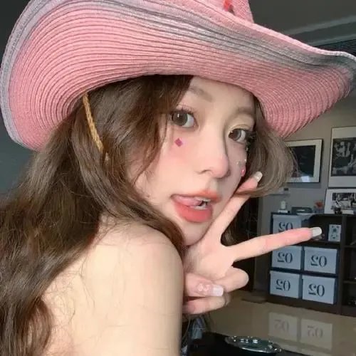 一线女星与前任深夜同框，整整一周内幕曝光，评论区沦陷